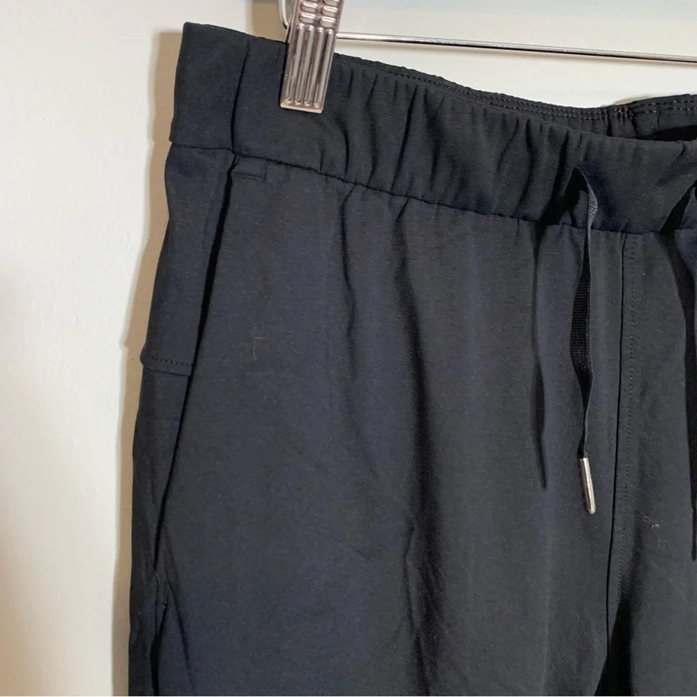 CRZ Yoga‎ black pull on elastic waist straight leg drawstring athletic pants